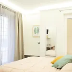 Chicca A بيت ضيافة 4*