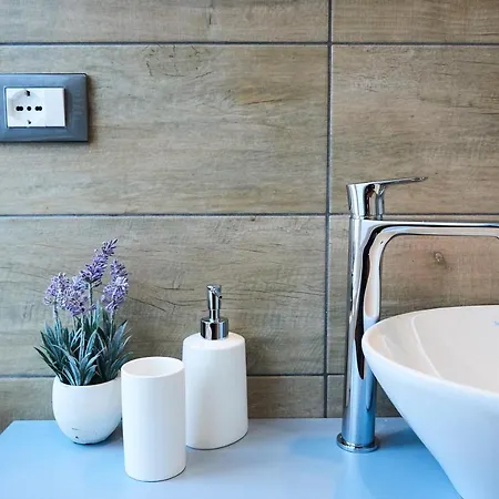 Chicca A Vendégház 4*