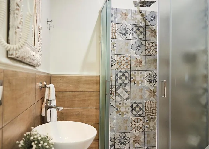 Chicca A Πανσιόν 4*